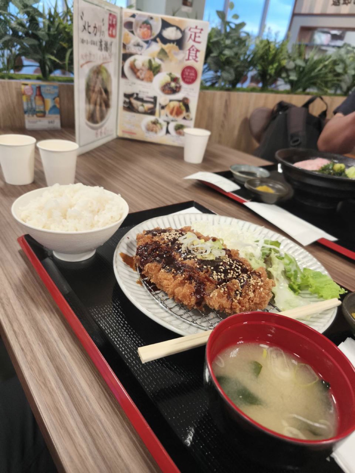 みかんの湯蒲郡で食べた味噌カツ定食